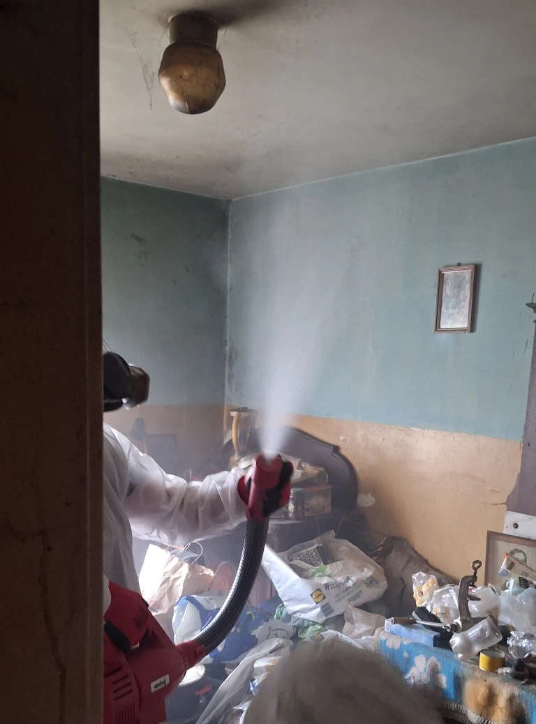 Dezynfekcja pomieszczenia